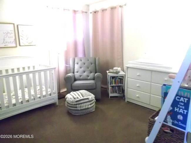 Building Photo - 65 Homestead Dr