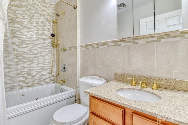 Building Photo - 3 Green Acres Ave