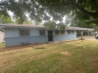 Building Photo - Lynbrook Subdivision