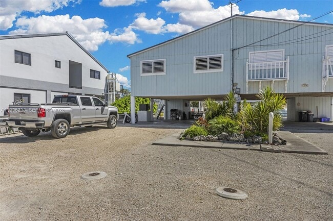 Building Photo - 106 Channel Dr