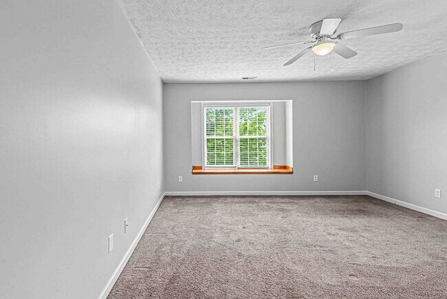 Building Photo - 209 Lansing Ct