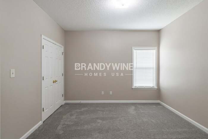 Building Photo - 1475 Far Dr