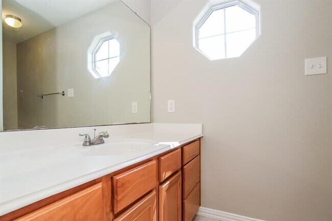 Building Photo - 3507 Whittier
