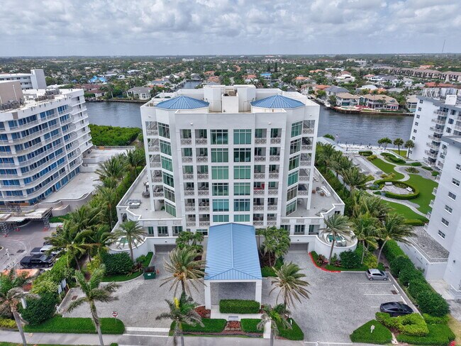 Building Photo - 3200 S Ocean Blvd