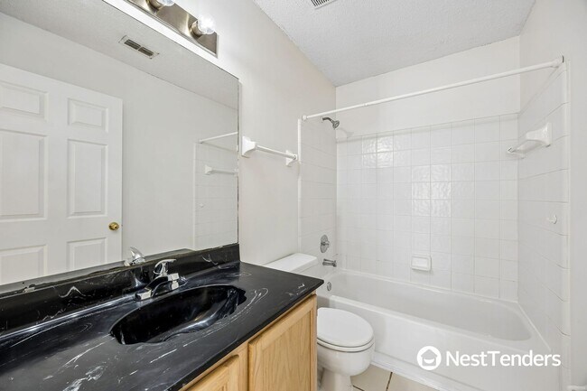 Building Photo - Great Location Near St. Johns Town Center!