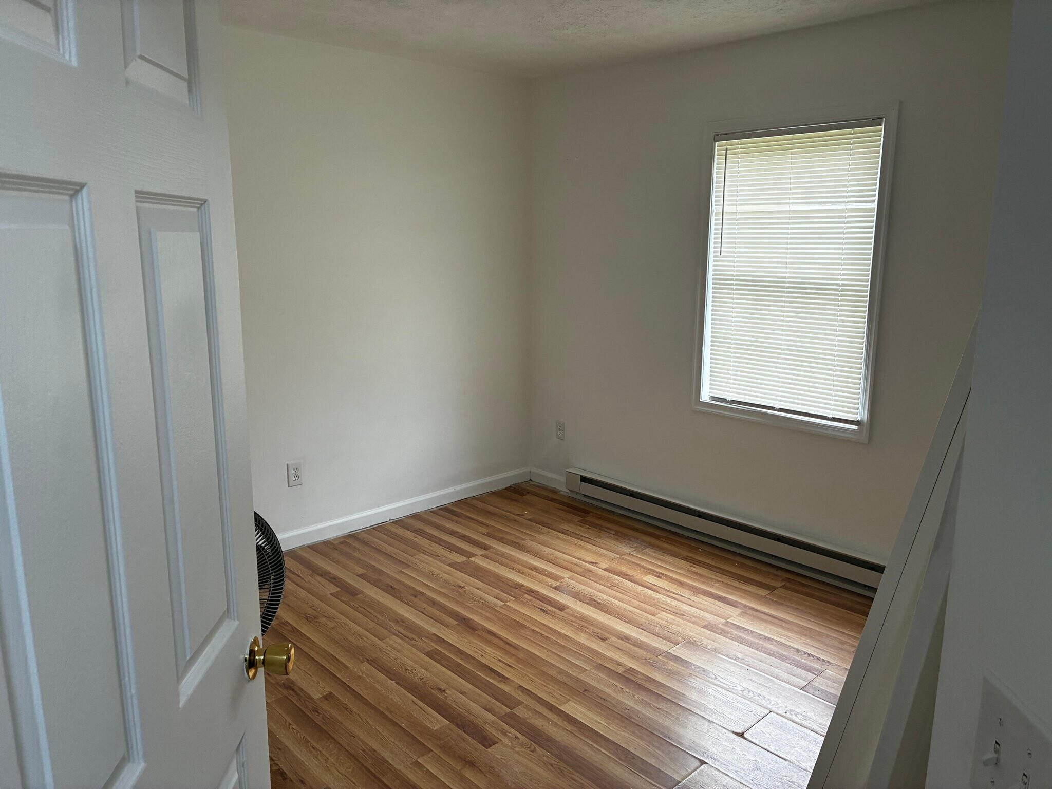 Building Photo - 1150 Tomasula Dr