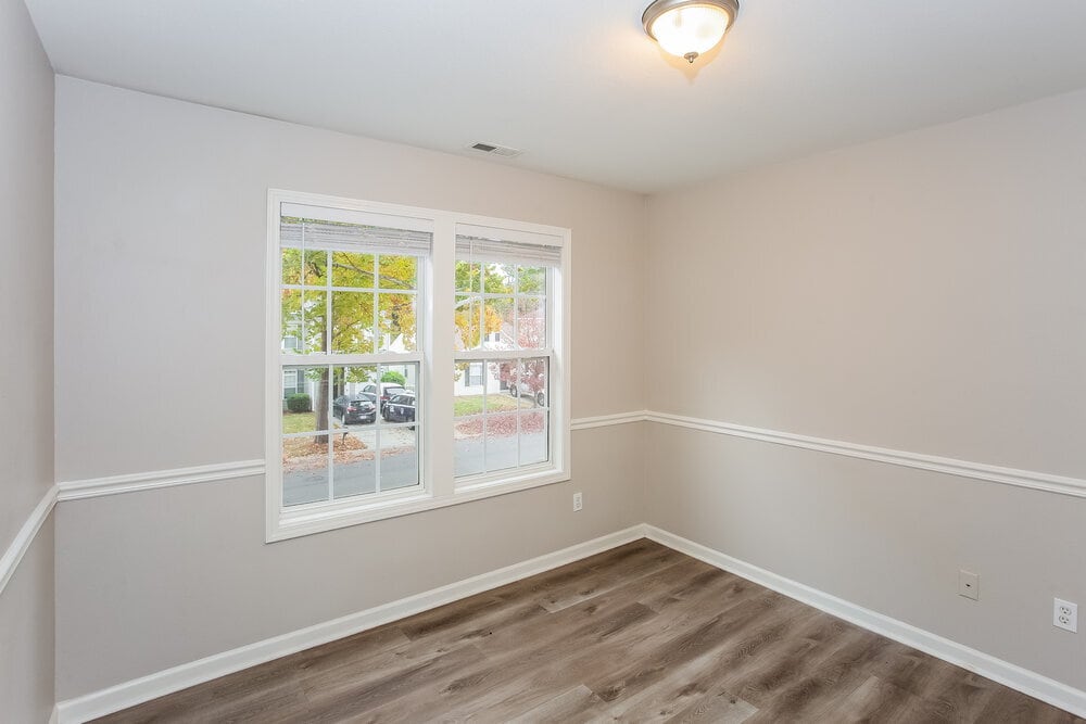 Building Photo - 2642 Oasis Ln