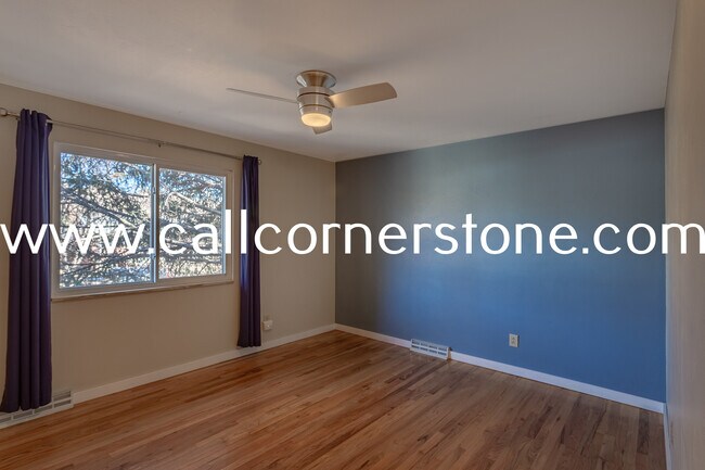 Building Photo - 1334 Pike Dr