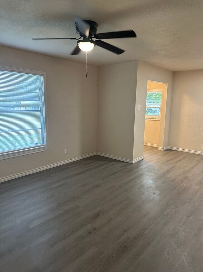Building Photo - 2bd/1ba in Killeen