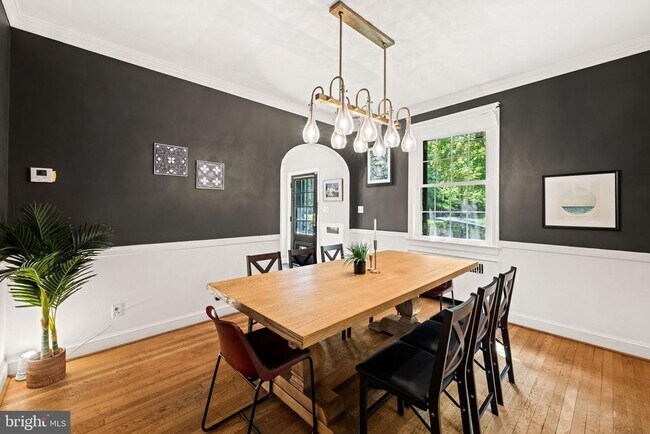 Building Photo - 1623 Jonquil St NW