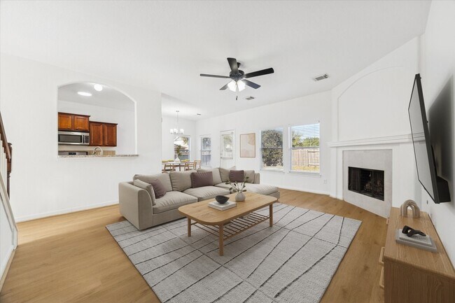 Building Photo - 25322 Sierra Woods Ln