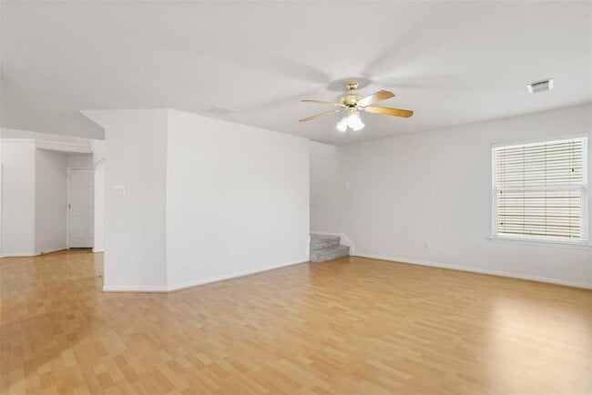 Building Photo - 1617 Gaylord Dr