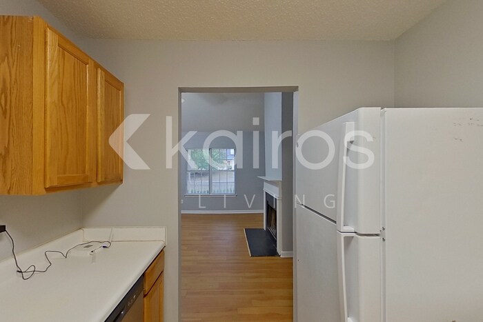 Building Photo - 1763 Park Ct