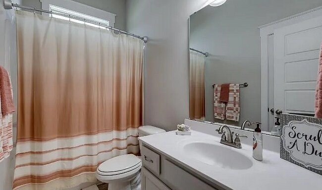 Building Photo - Spacious 3BR/2BA Home in Desirable Simpsonville Location – Available Now!