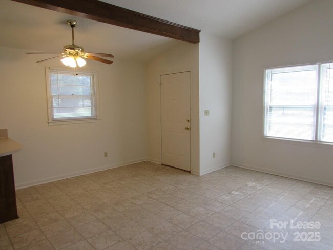 Building Photo - 6016 Pleasant Grove Rd