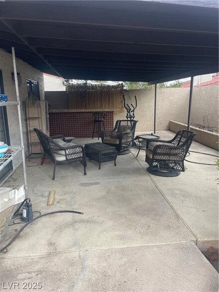 backyard patio - 4204 Blue Heron Ct