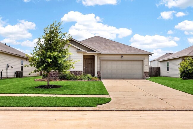 Building Photo - 1024 Banyon Tree Ln