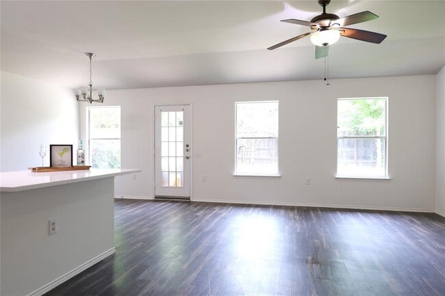 Building Photo - 5216 English Glade Dr