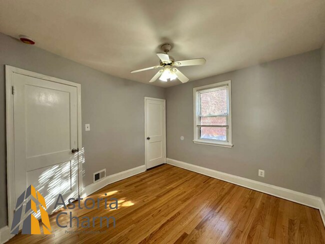 Building Photo - 3519 Rosekemp Ave