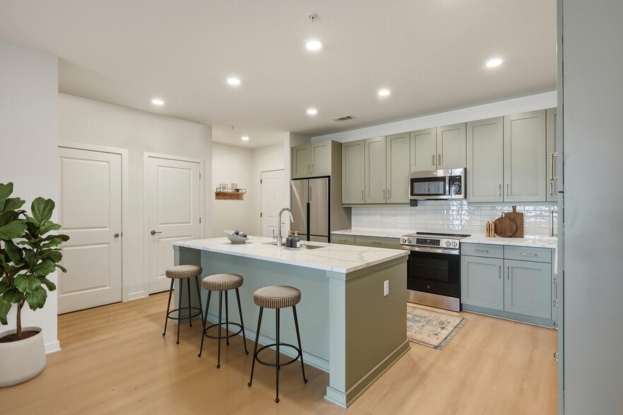 The Row & Gardens Collections - Modern Kitchens with Polished Quartz Countertops - Laurel, A Collective