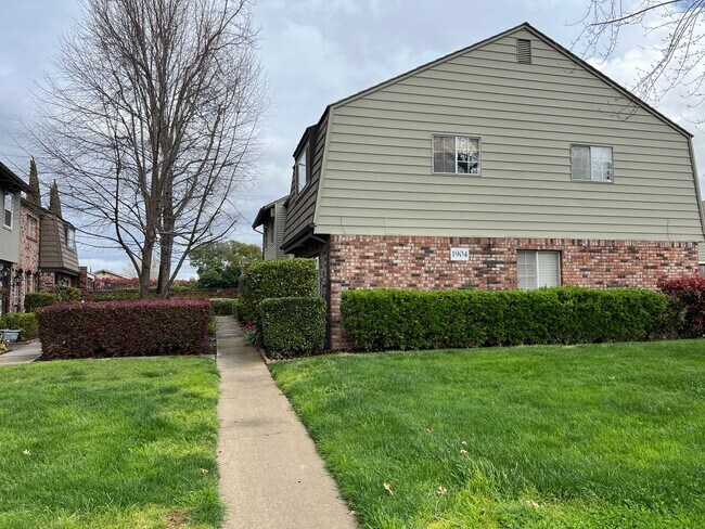 Building Photo - Coming Soon, Beautiful Rancho Cordova Cond...