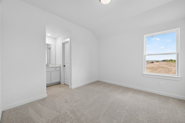 Building Photo - 3238 Kindred Wy