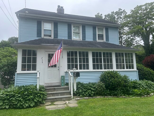 Primary Photo - 359 West Ave