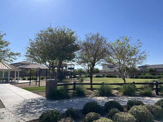 Building Photo - 17163 W Orchid Ln
