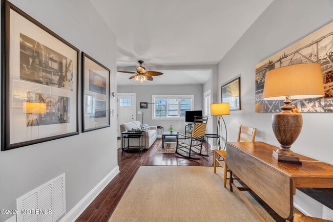 Building Photo - 46 Barberie Ave