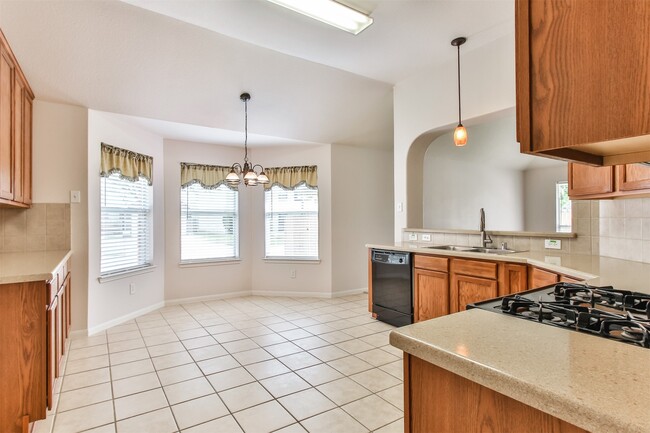 Building Photo - 14603 Whispering Cypress Dr