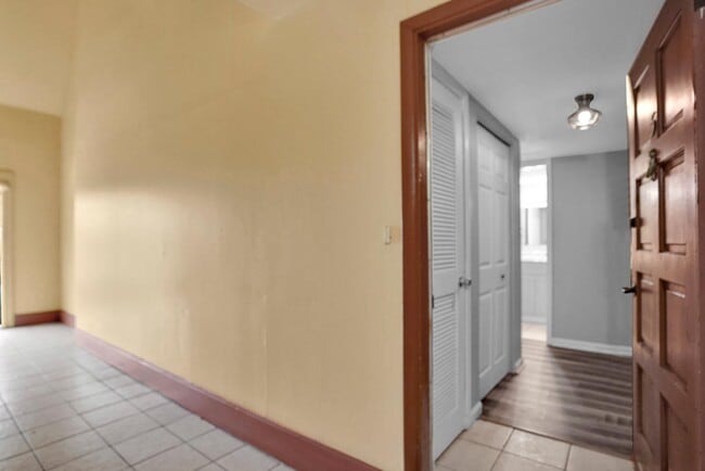 Building Photo - 3919 Bell Tower Dr