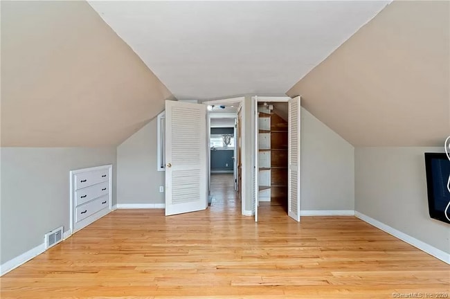 Building Photo - 73 Wepawaug Dr