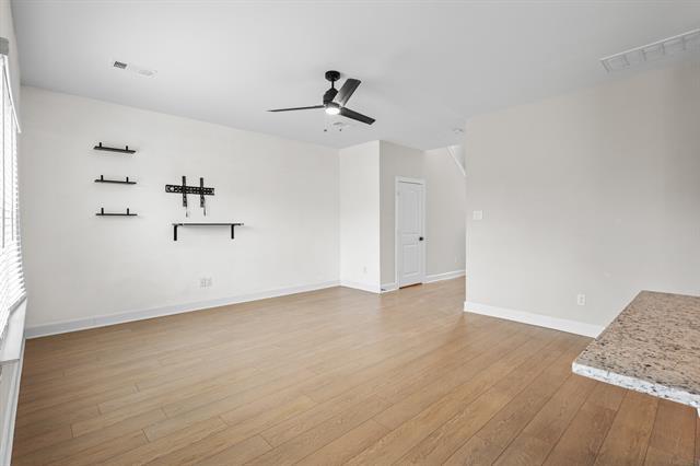 Building Photo - 1303 Windermere Wy