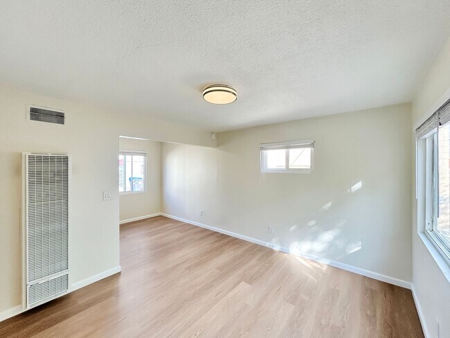 Building Photo - Beautiful 1BD/1BA Fully Remodeled Unit w/ ...