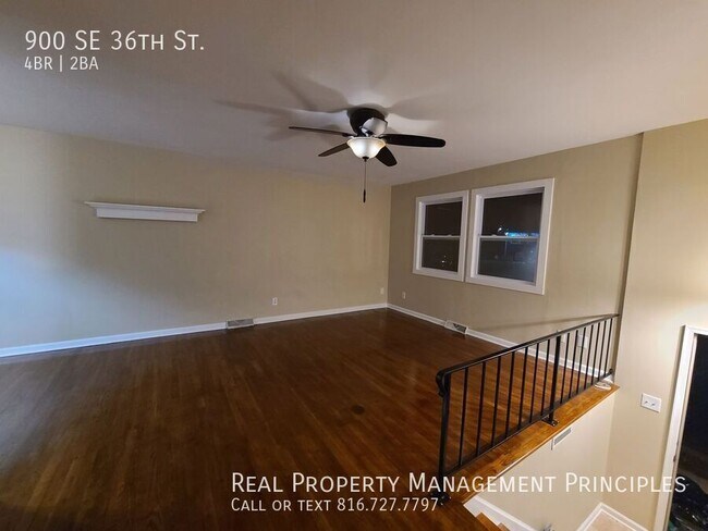 Building Photo - 900 SE 36th St