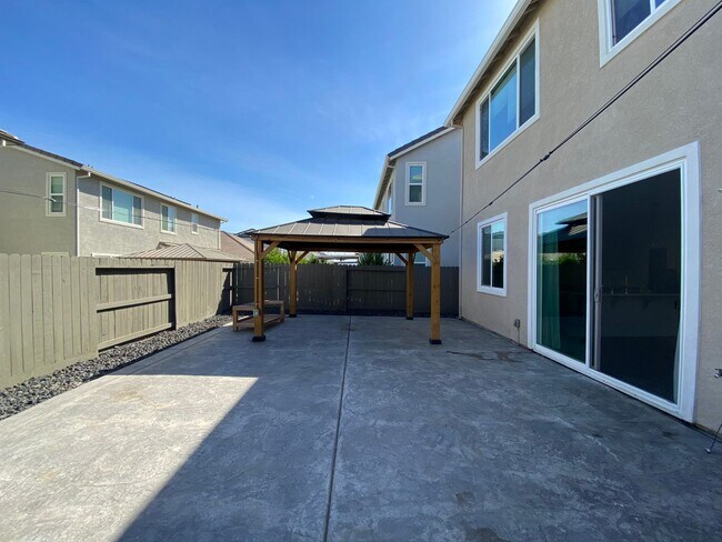Building Photo - Coming soon  - Beautiful and NEW 4 bed / 3 Bath