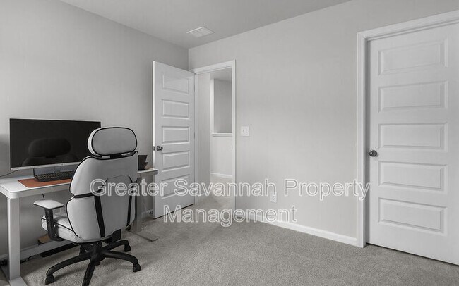 Building Photo - 109 Weyview Gdns