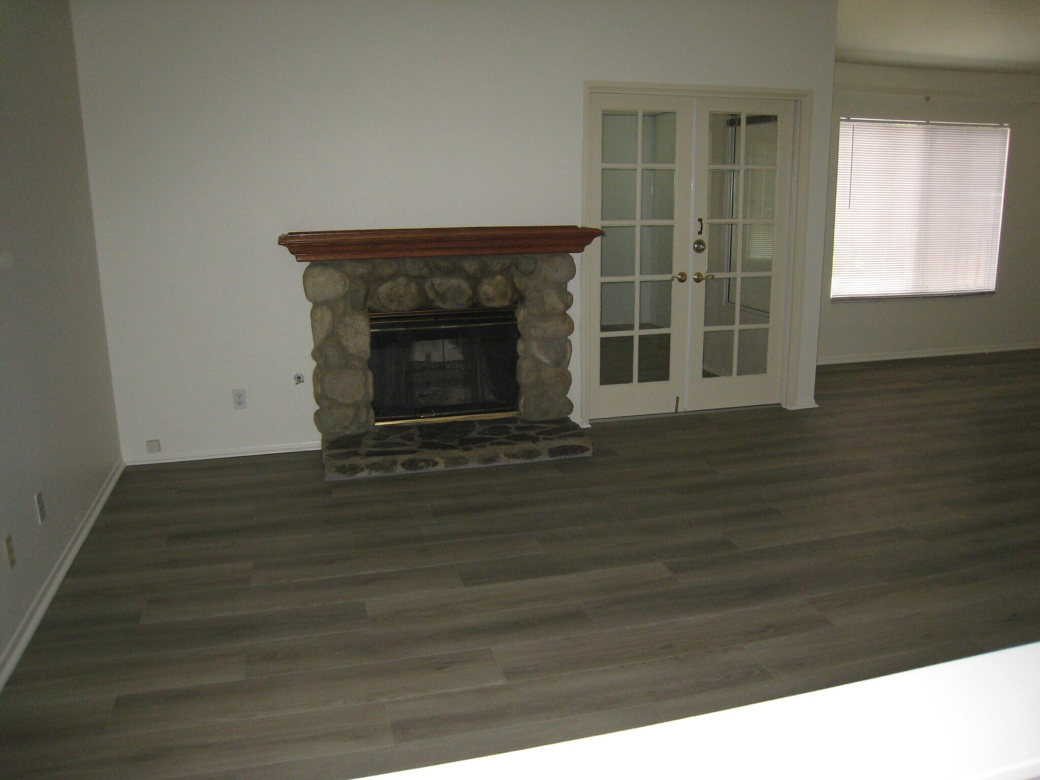Building Photo - 2616 Cimmaron Ave