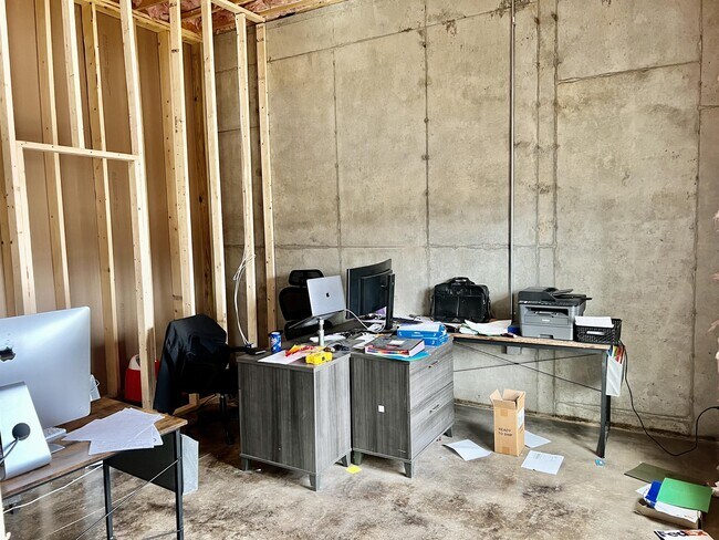 Building Photo - 539 N Carolina Ave