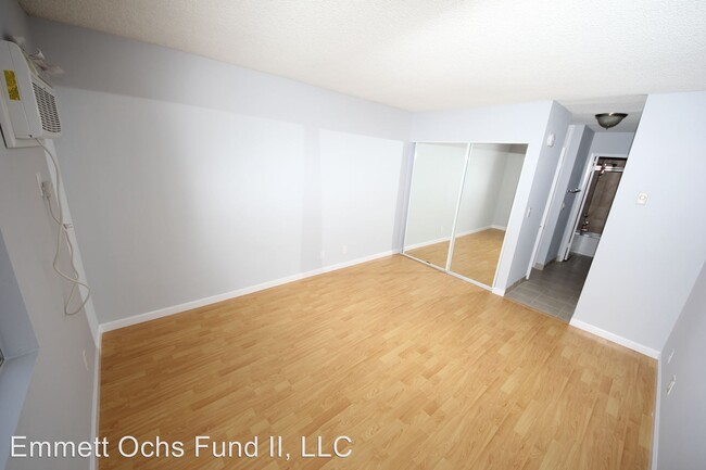 Building Photo - 418 Pier Ave