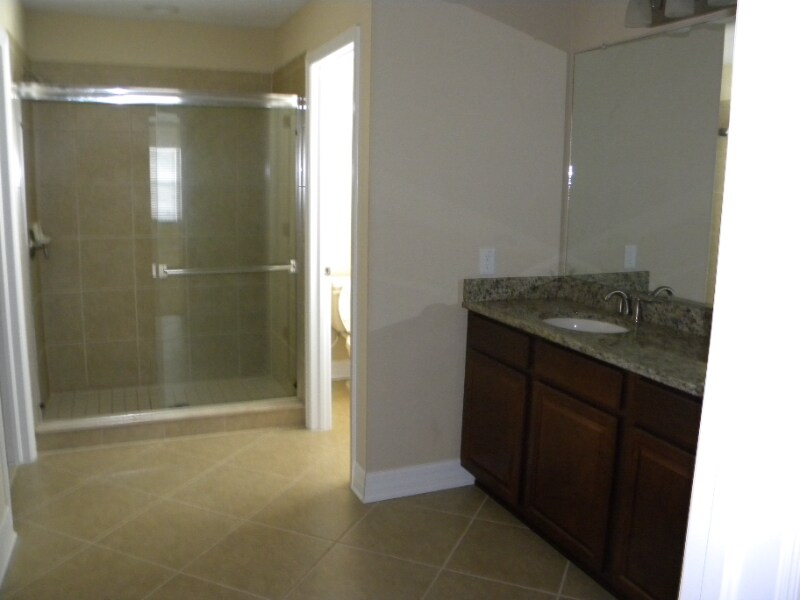 Building Photo - 7810 Tuscany Woods Dr