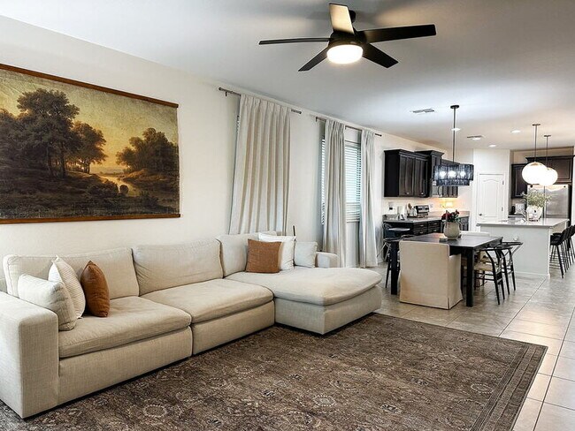 Building Photo - 41602 W Anne Ln