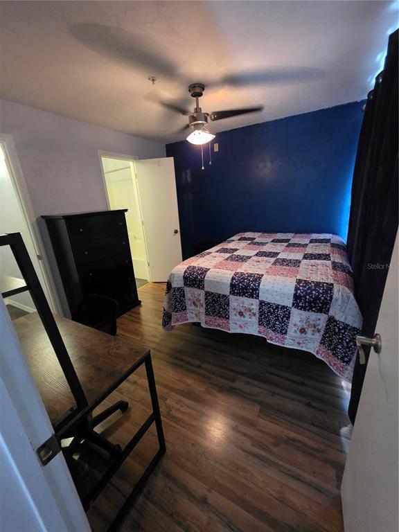 Building Photo - 4000 SW 23rd St