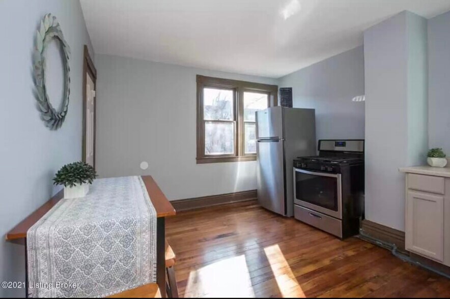 Building Photo - 2514 S 4th St