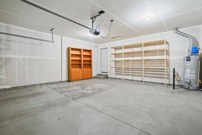 Building Photo - 17806 N Pegram Way