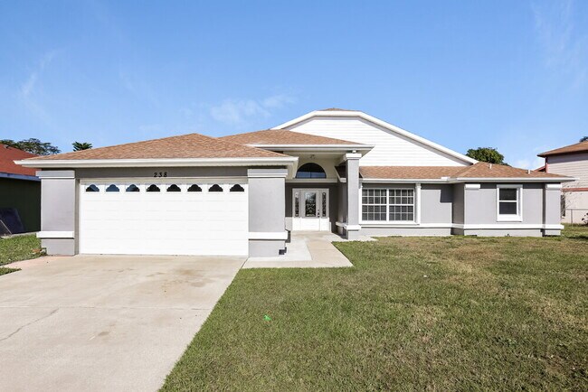 Primary Photo - 238 Satinwood Cir