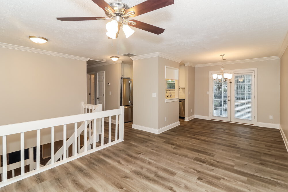 Building Photo - 140 Birch Rill Dr
