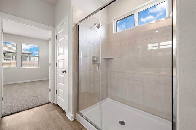 Building Photo - 2415 Ekvall Dr