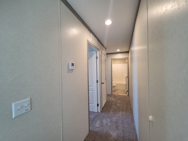 Building Photo - 9080 Windward Dr