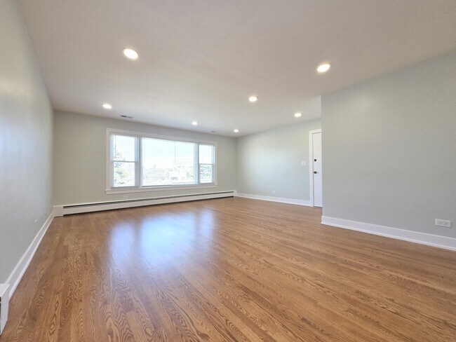 Building Photo - 315 W Prospect Ave